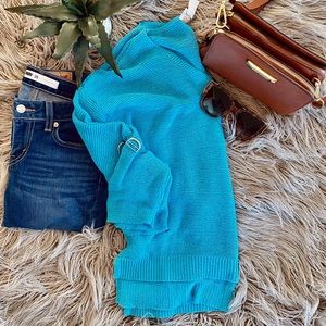 EUC Chico’s blue knit tunic sweater